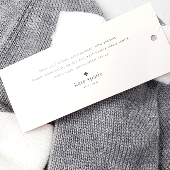 Kate Spade NY Gray Beanie and Glove Bow Boxed Set